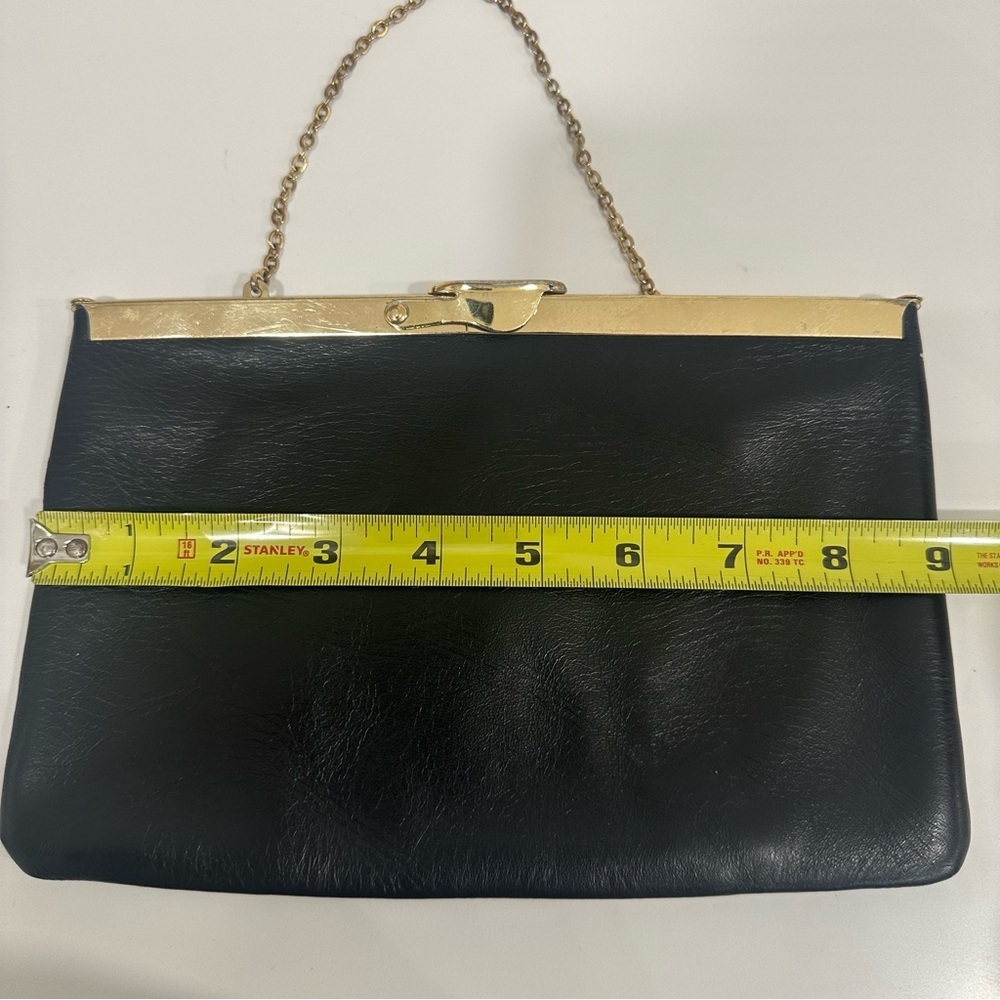 Vintage Etra Black Leather Clutch w/ Gold Chain Strap - Mid-Century Evening Bag - Picture 2 of 9